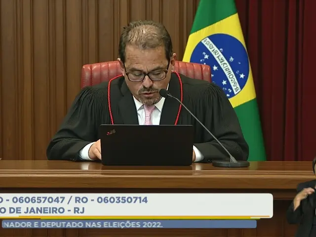 TSE declara Cláudio Castro inelegível por oito anos em decisão dividida